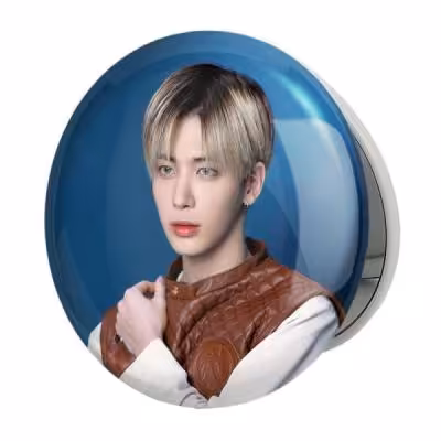 آینه جیبی خندالو طرح تهیون گروه تی اکس تی TXT مدل تاشو کد 20050