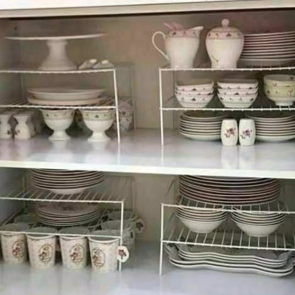 راف و نظم دهنده ی داخل کابینت دو طبقه ی سبک به رنگ سفید
