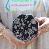 بانکه درب دار 