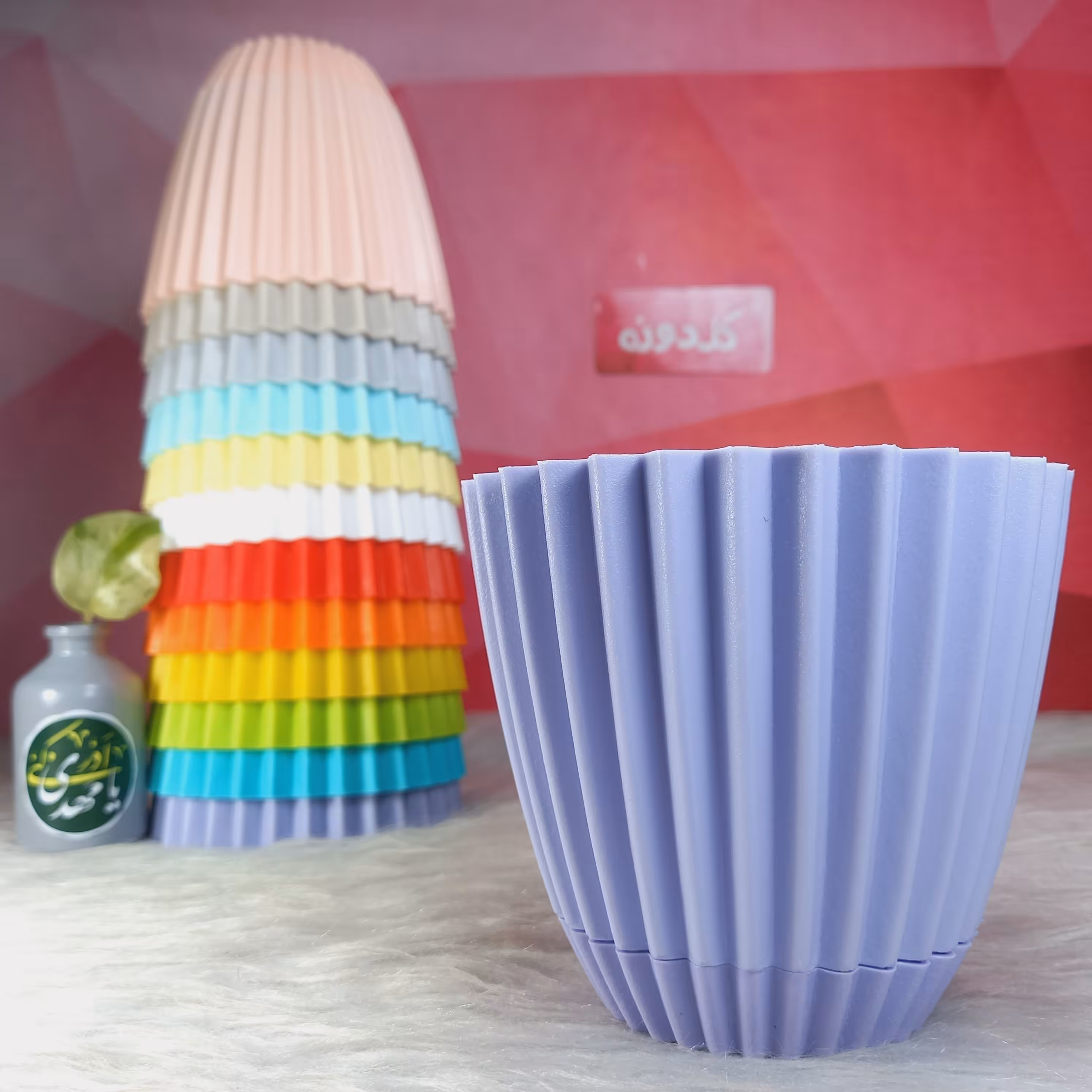 گلدان پلاستیکی 11 سانتی با زیرگلدانی-گلدان پلاستیکی با زیر گلدانی راه راه -گلدان گل آپارتمانی -گلدان رنگی  - گلدونه