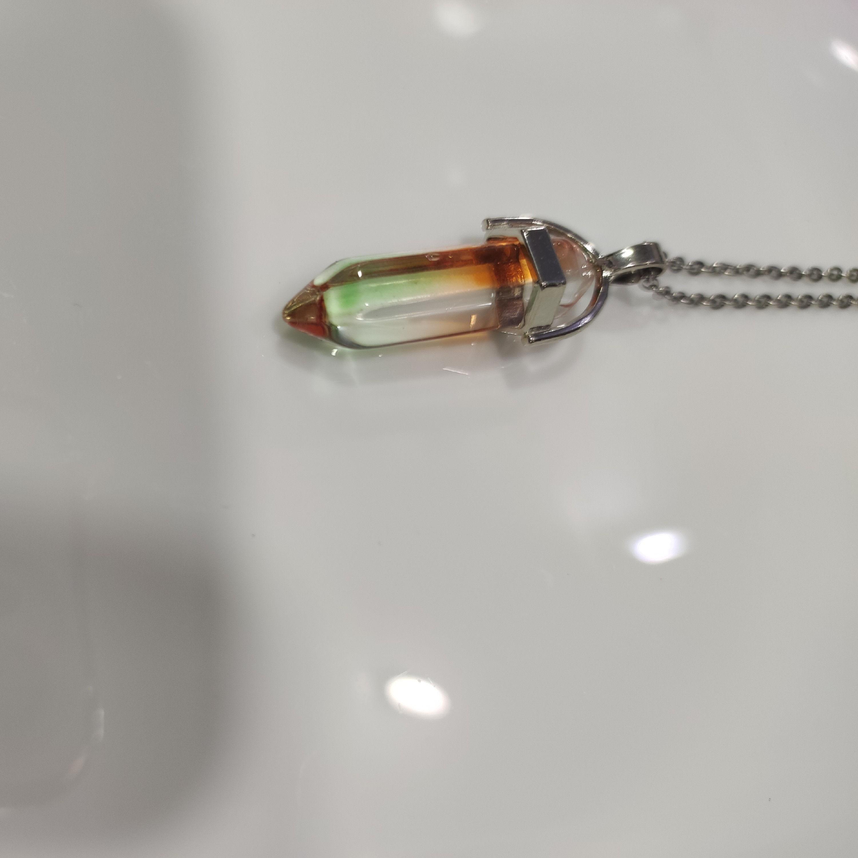 گردنبند منشور نارنجی سبز ...