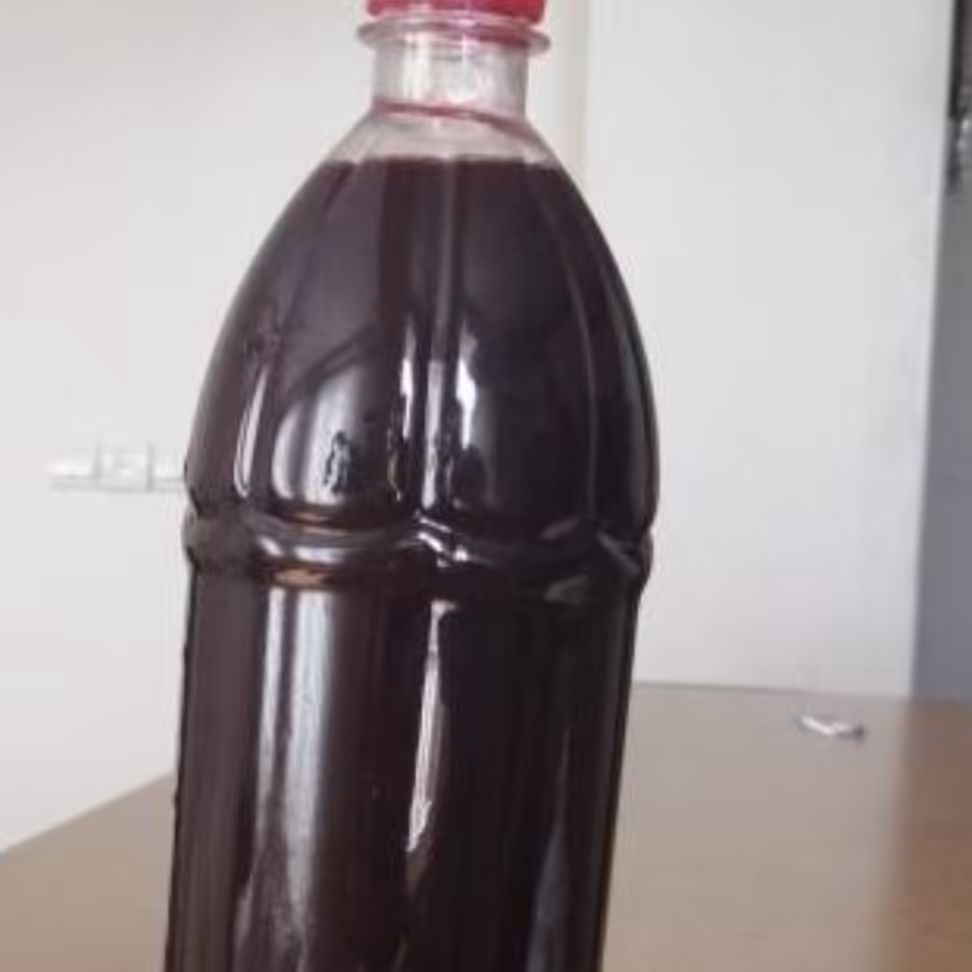 آب زرشک خانگی  یک لیتری  (  1000  گرمی  )