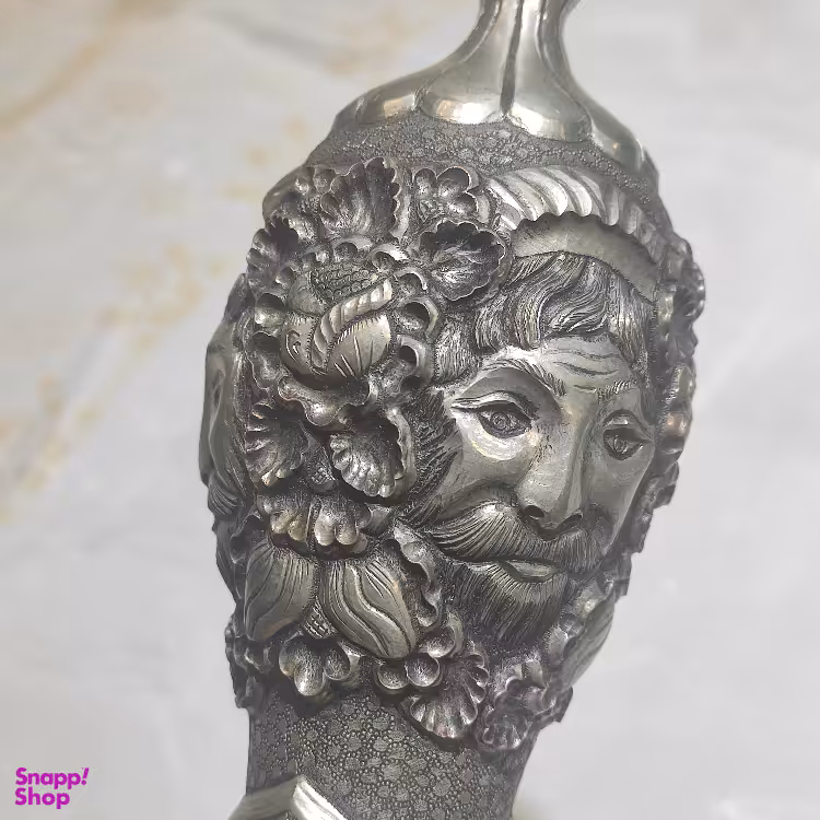 تنگ قلمزنی مسی برجسته اثر استاد بیگی