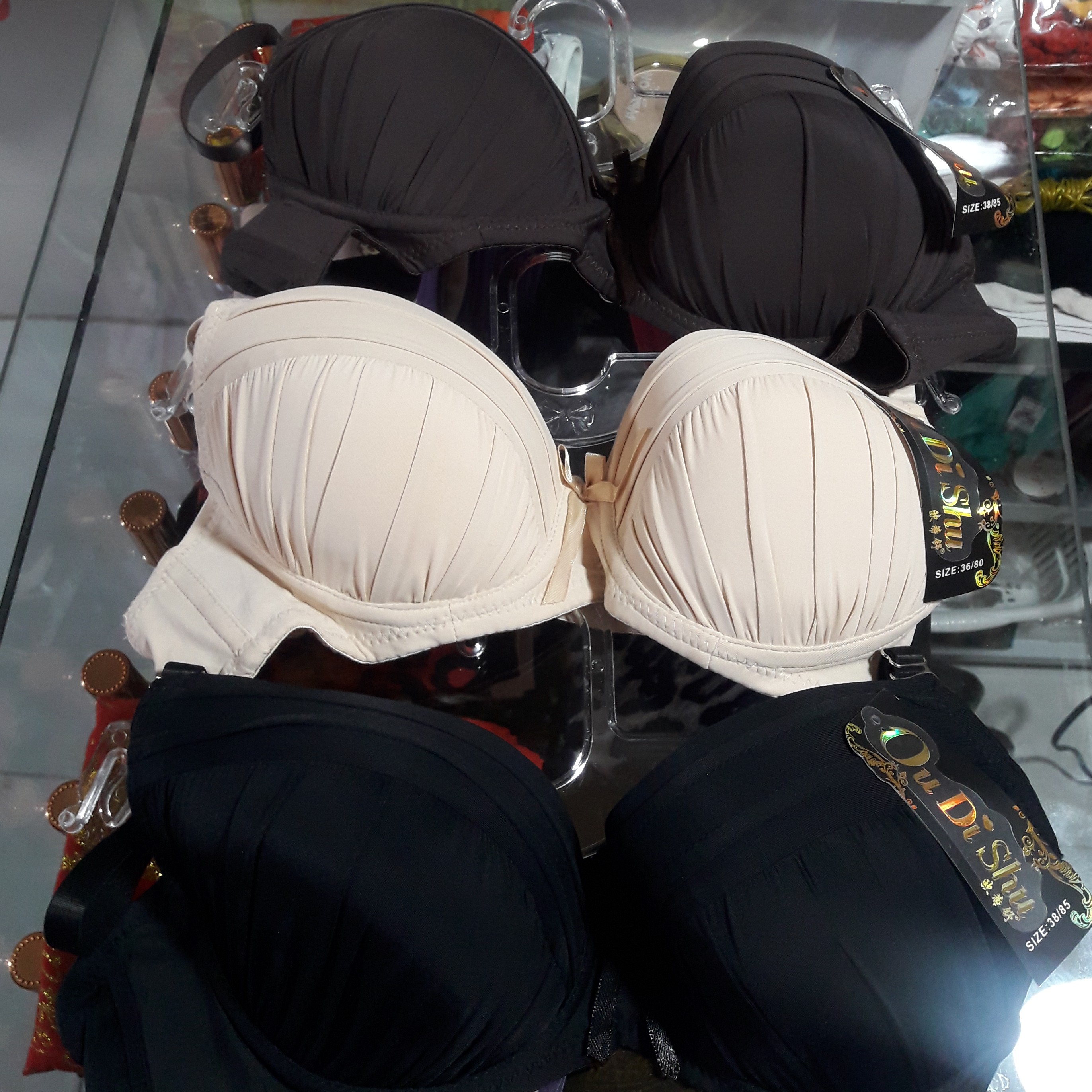 سوتین تک اسفنجی