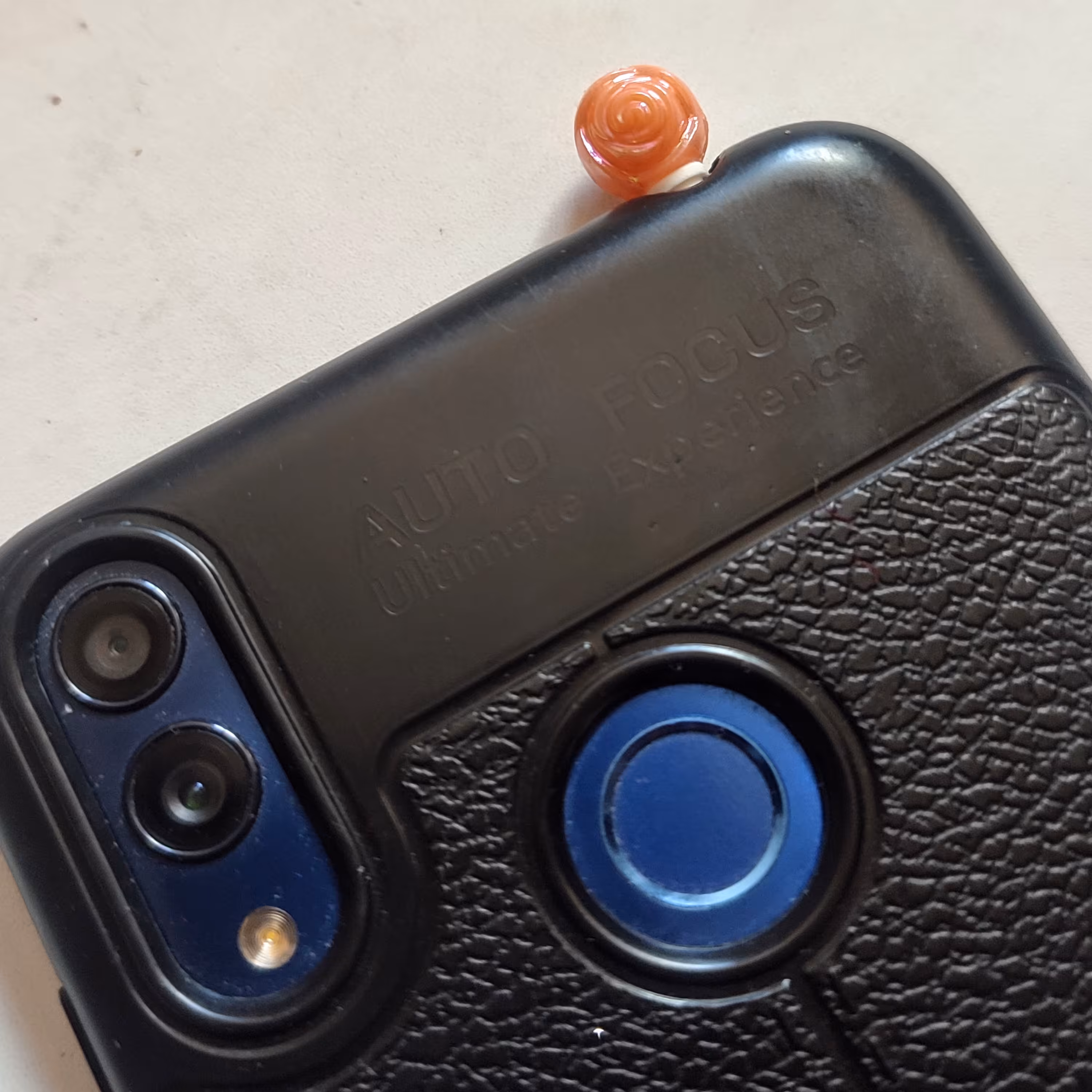 محافظ جک هدفون گوشی موبایل یا تبلت یا لپ تاپ مدل گل رز هولوگرامی