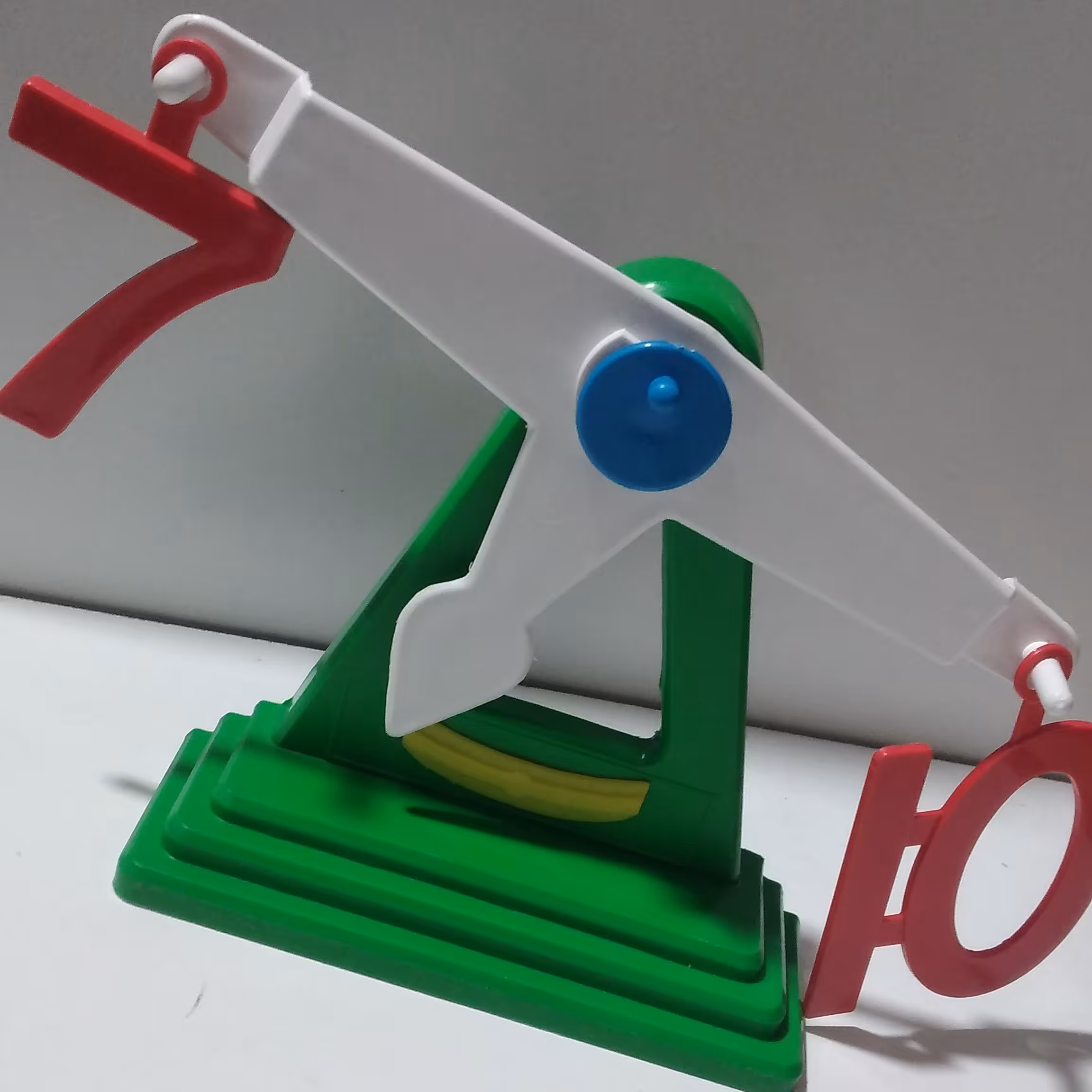 ترازوی حسابگر