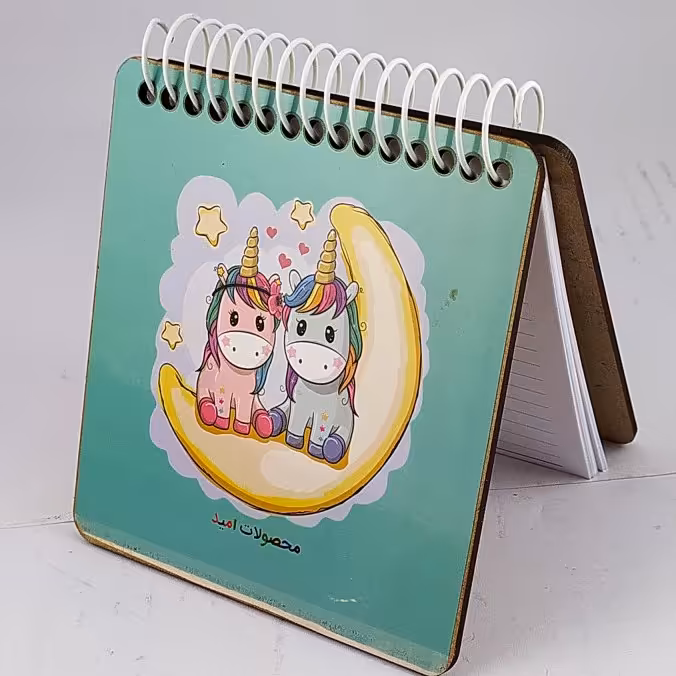 دفترچه یادداشت جلد چوبی مدل یونیکورن شاخدار