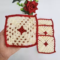 دستگیره و زیر لیوانی بافتنی پک دو عددی 