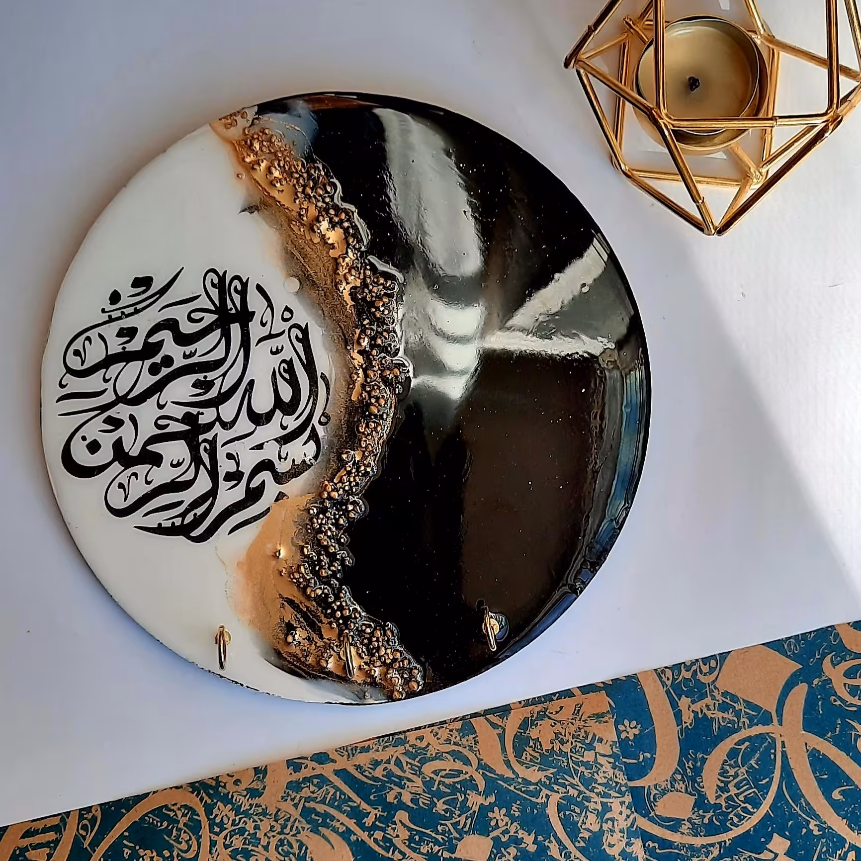 جاکلیدی دیواری دکوری طرح مرمر  مشکی طلایی سایز 25