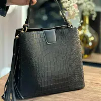 کیف زنانه رزماری رودوشی و دستی سایز 20 در 25 مناسب خانم ها 
