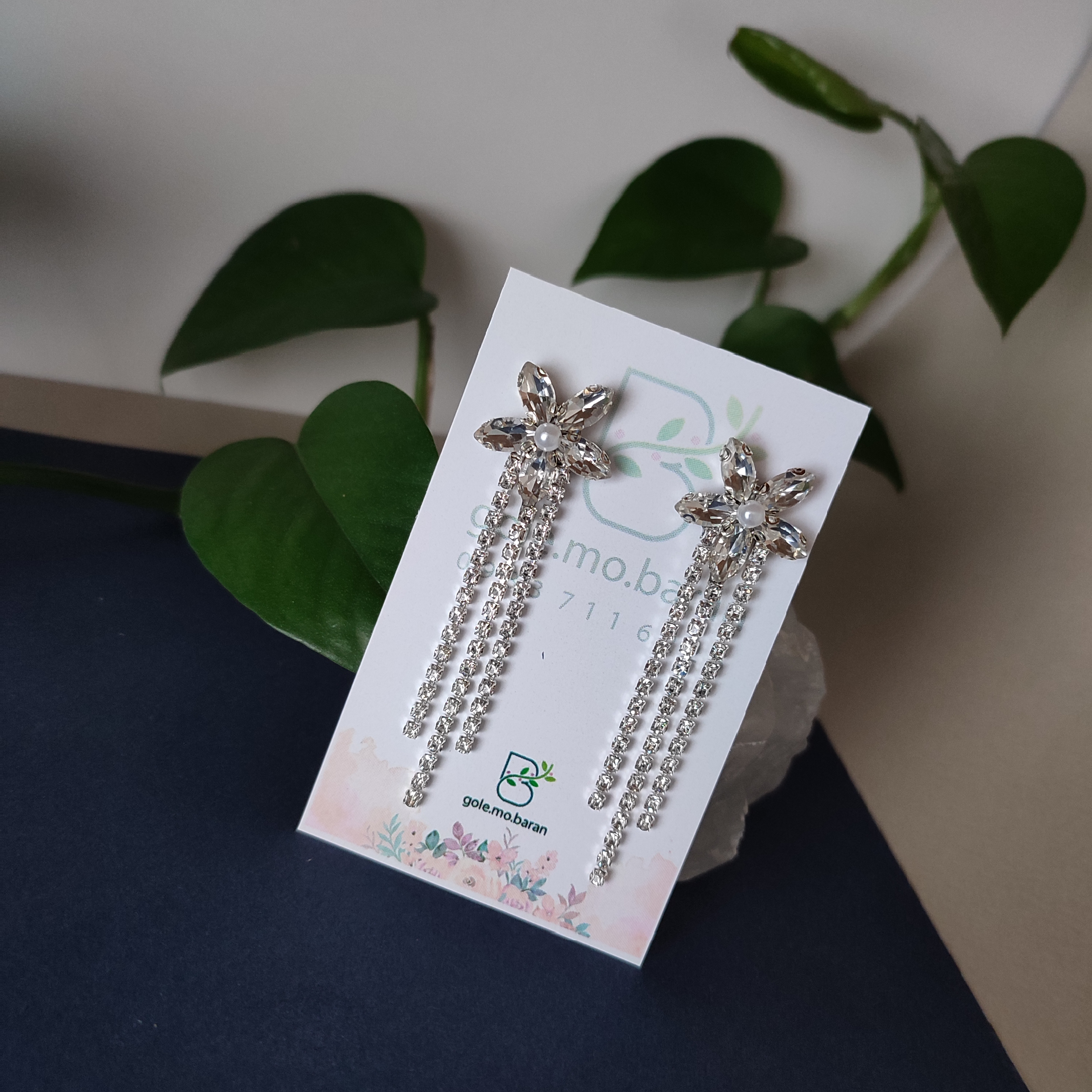 گوشواره آویز مجلسی طرح ستاره دنباله‌دار