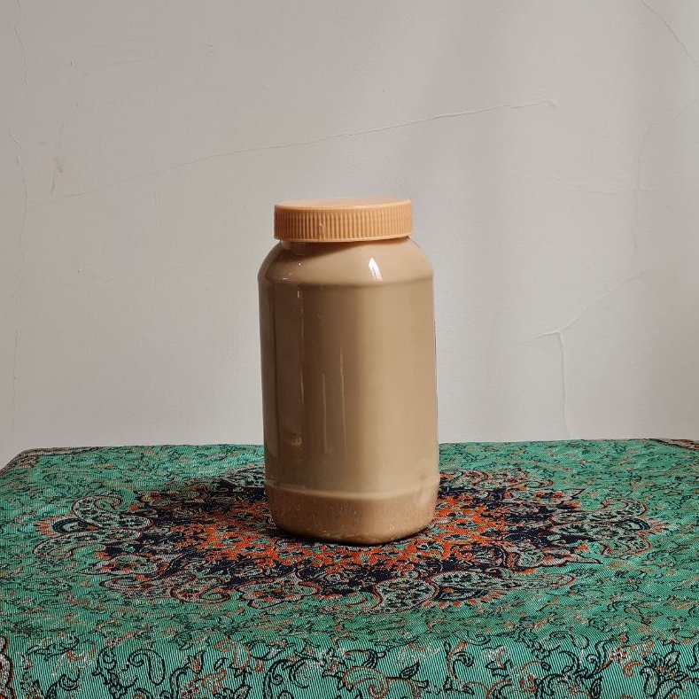 ارده کنجد بزرگ،  رنگ روشن و شیرین ، تولید شده از بهترین و شیرینترین کنجد