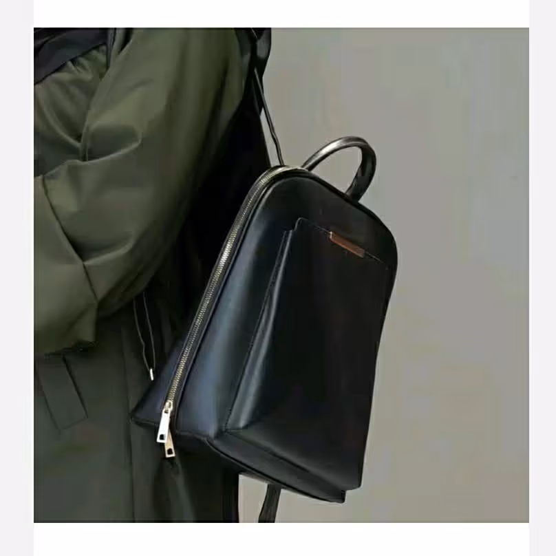 کوله پشتی چرم مدرسه