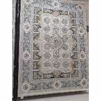 فرش ماشینی 1500 شانه گل برجسته اصل تراکم 4500 طرح همایون زمینه صدفی 12 متری جنس اکرولیک