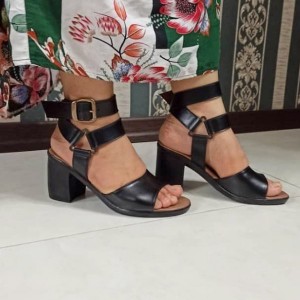 صندل زنانه