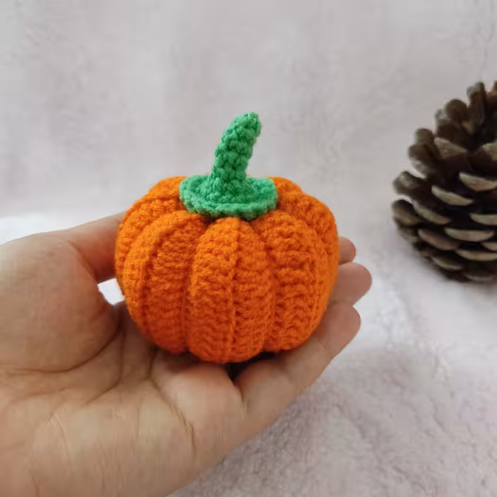 کدو تنبل بافتنی اکسسوری مناسب میز و سفره شب یلدا 