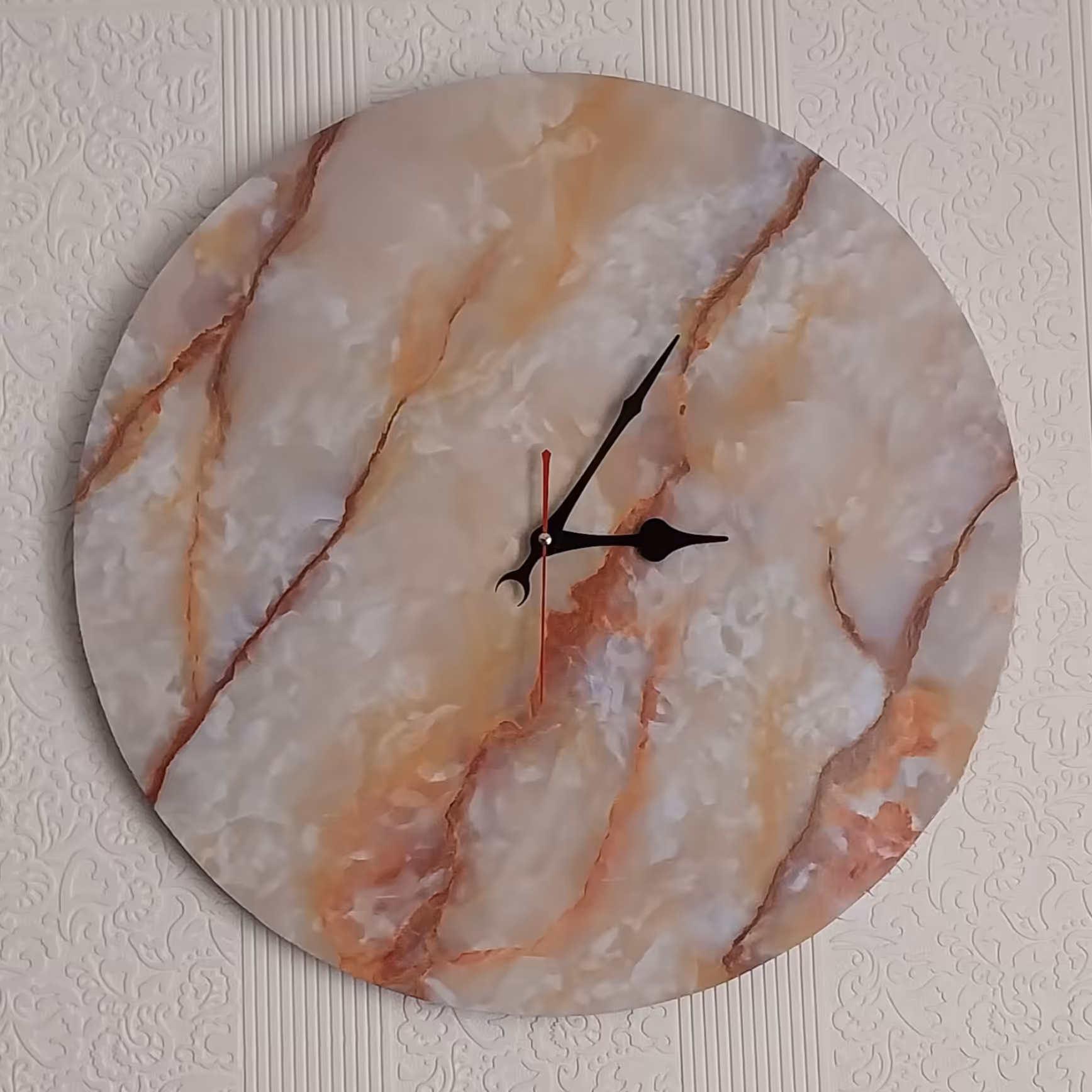 ساعت سایز  50 طرح سنگ مرمر قابل شست و شو با دستمال و اسپری