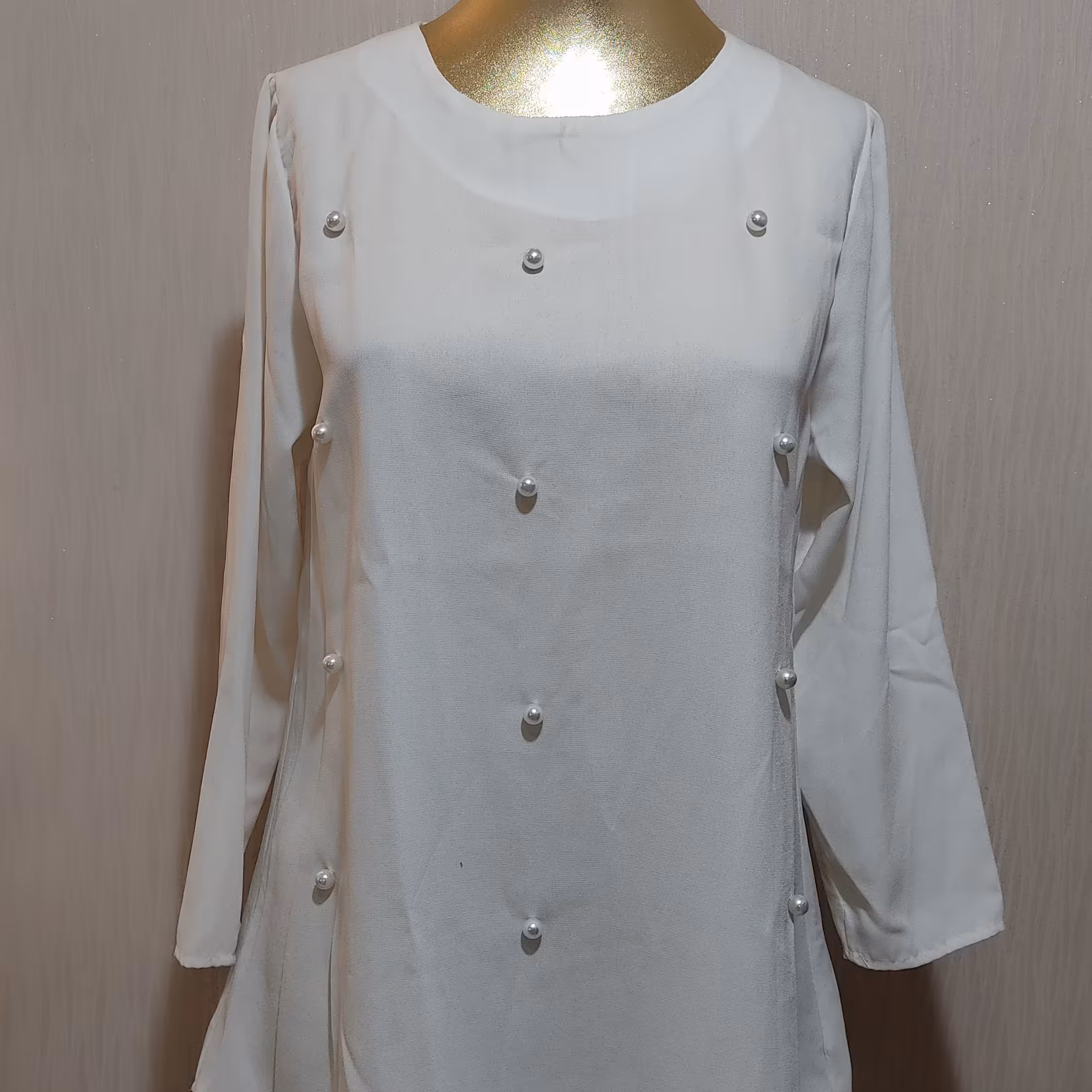 شومیز زنانه مجلسی جنس کرپ  اسکاچی ترک  سایز 44 الی 46 