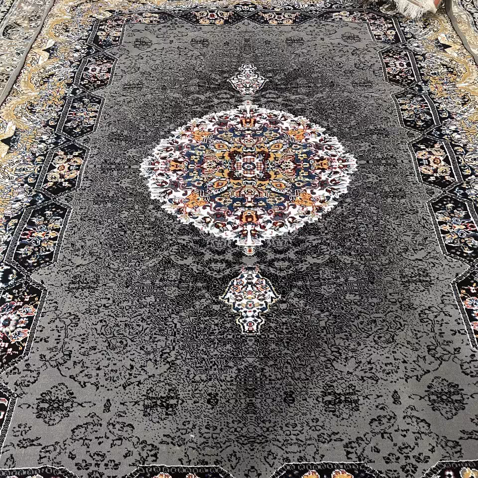 فرش ماشینی ارزان قیمت کاشان 350 شانه نقشه هالیدی 6متری 