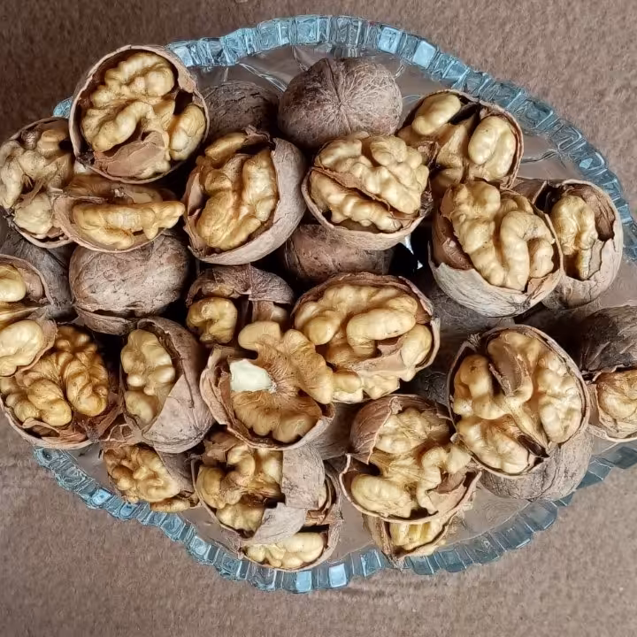 گردوی پوست کاغذی ایرانی ممتاز ( دوکیلو)