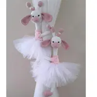 پرده جمع کن زرافه صورتی