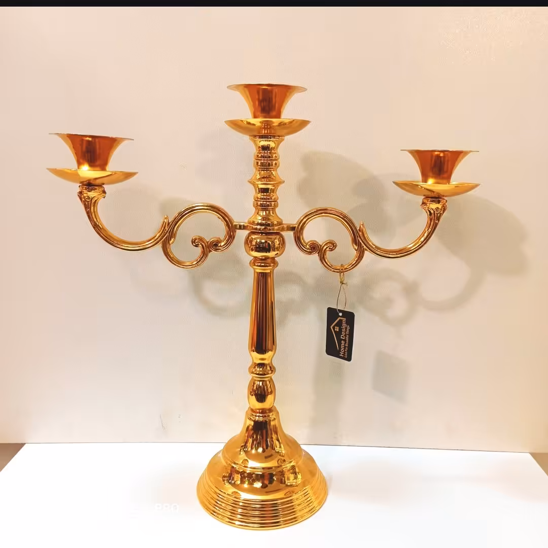 شمعدانی فلزی طلایی