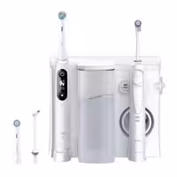 مسواک برقی  به همراه واتر جت اورال بی مدل oral-b io6   Oxyjet dental center