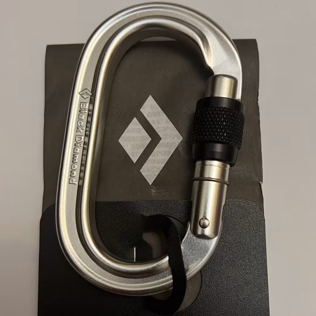 کارابین بلک دیامند black diamond oval key lock 