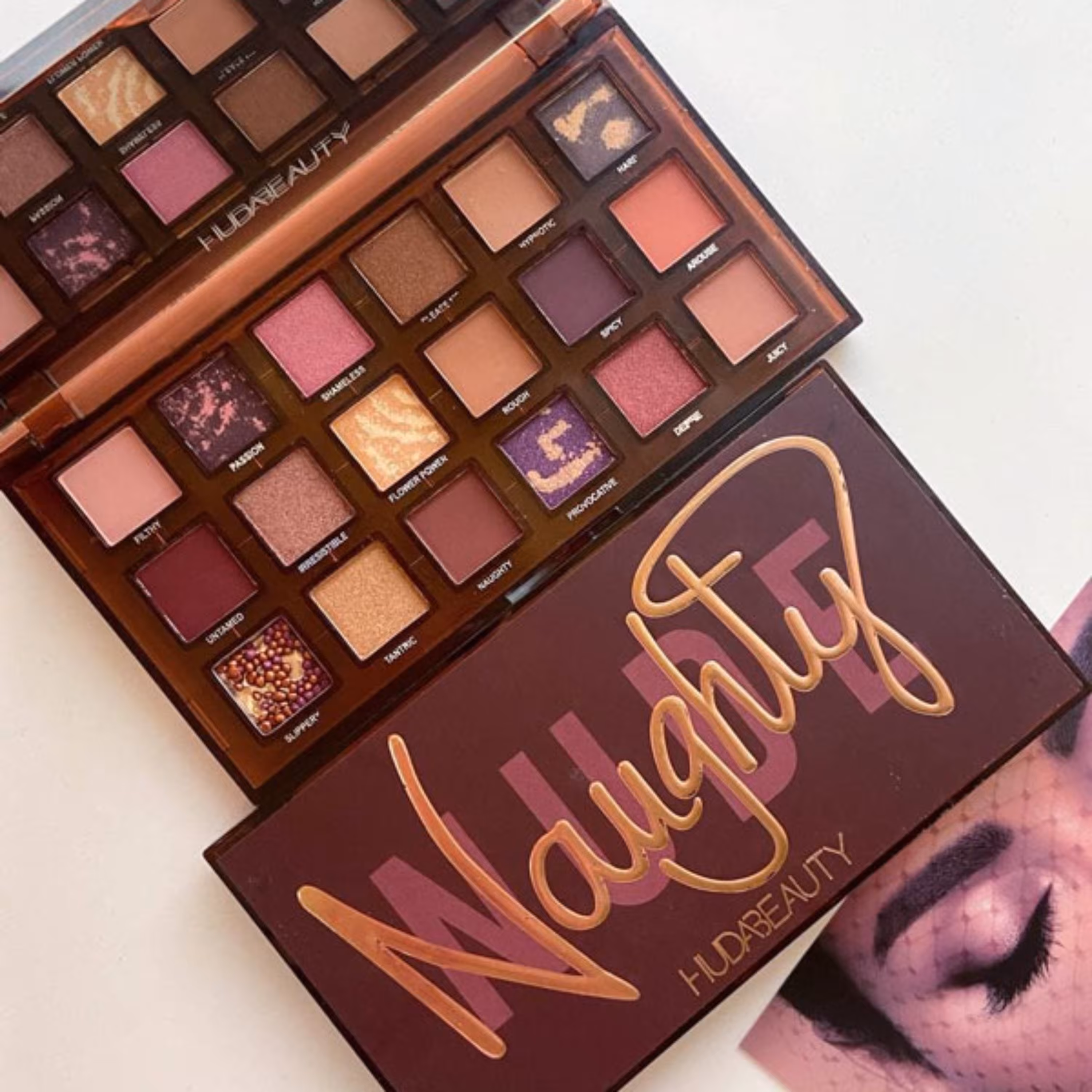 پالت سایه هدی بیوتی Huda Beauty مدل naughty