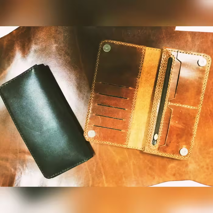 کیف پول  و گوشی چرم دست دوز