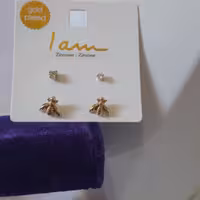 گوشواره زنبور میخی 2 تایی