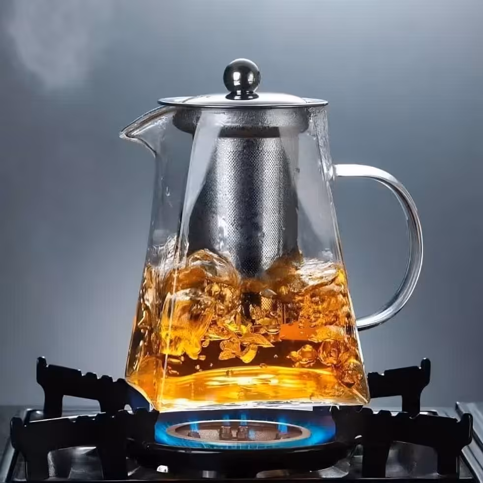 قوری مربع پیرکس 950 میلی لیتر با صافی استیل