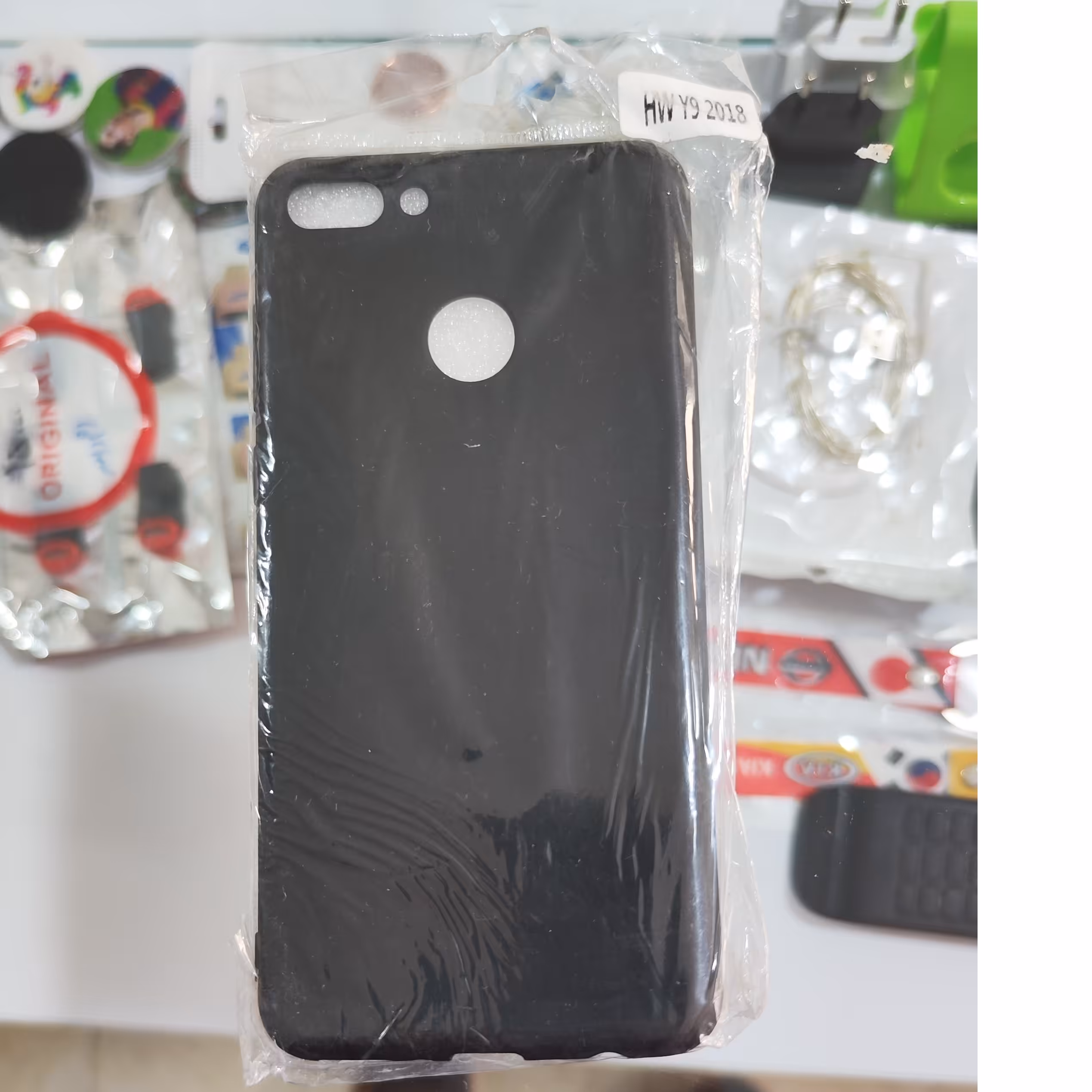 قاب گوشی  Y9 2018 مشکی 