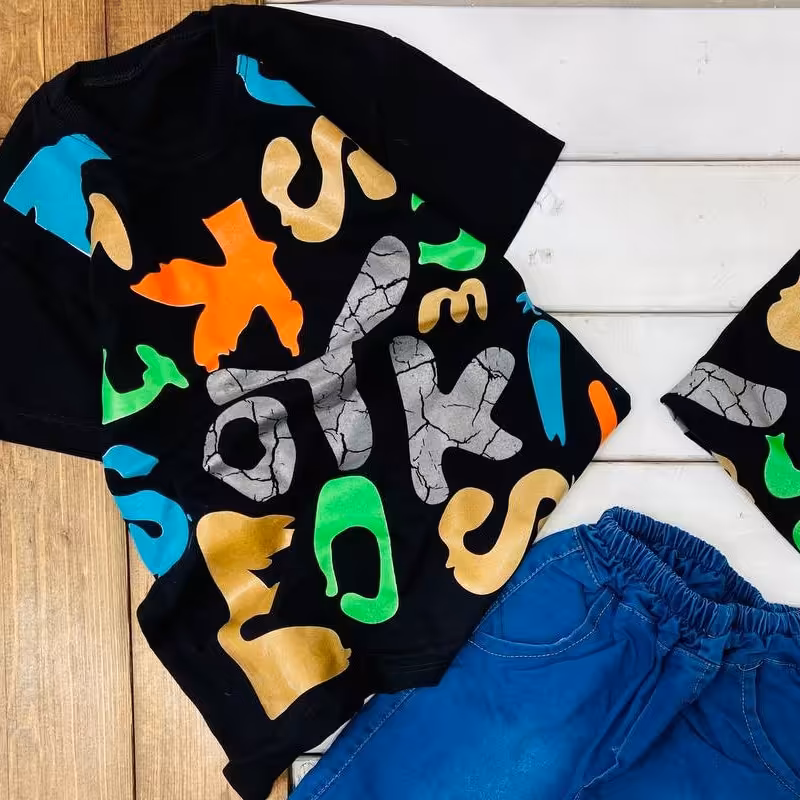 تیشرت مشکی پسرانه دخترانه سایز 50 و 55جنس پنبه تمام چاپ زول 