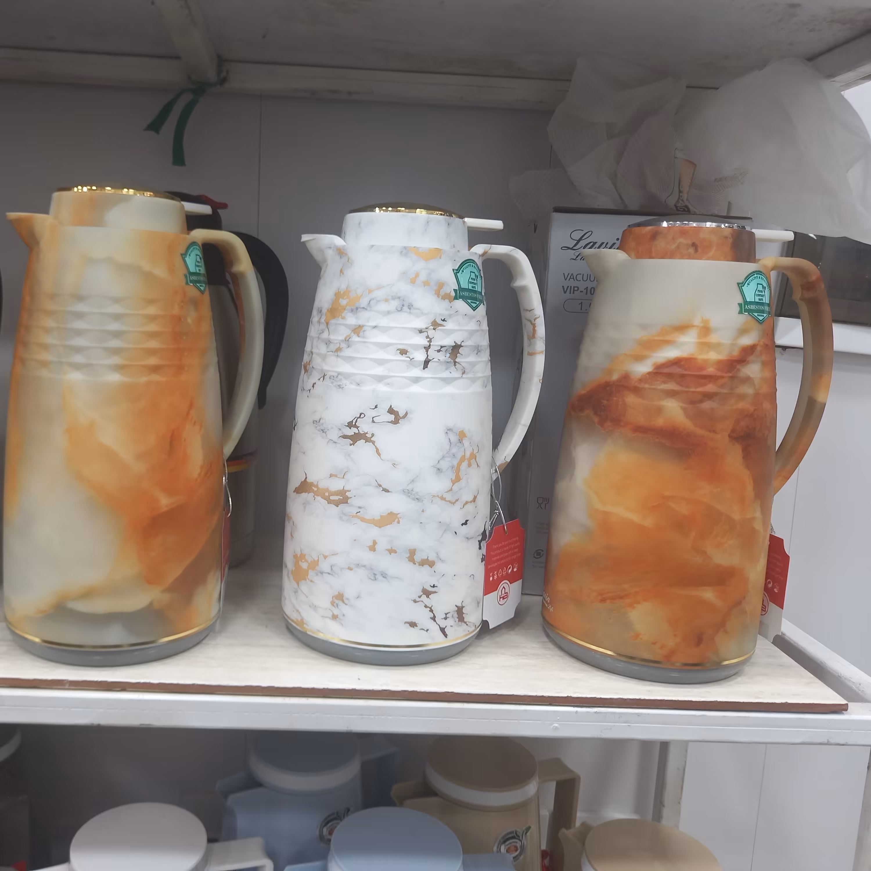 فلاسک طرح سنگی شیشه قرمز  پیکوک مارک اچ بی با ضمانت بالا