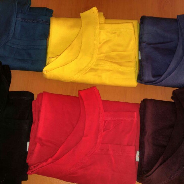 زیرپیراهن مردانه یقه خشتی جنس پنبه در رنگهای زیبا سایزبندی M,L,XL,XXL