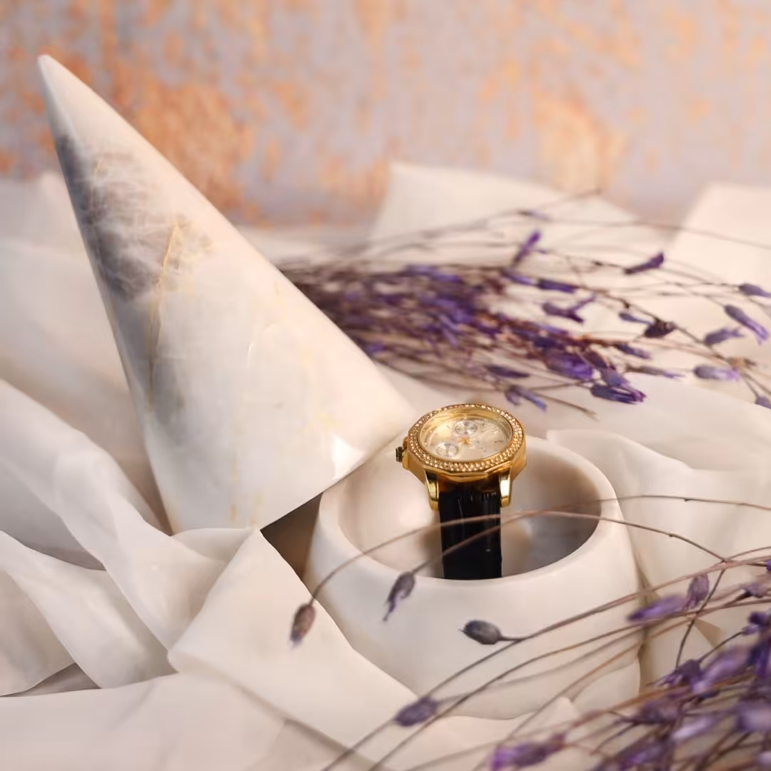 جای جواهری سنگی سفید