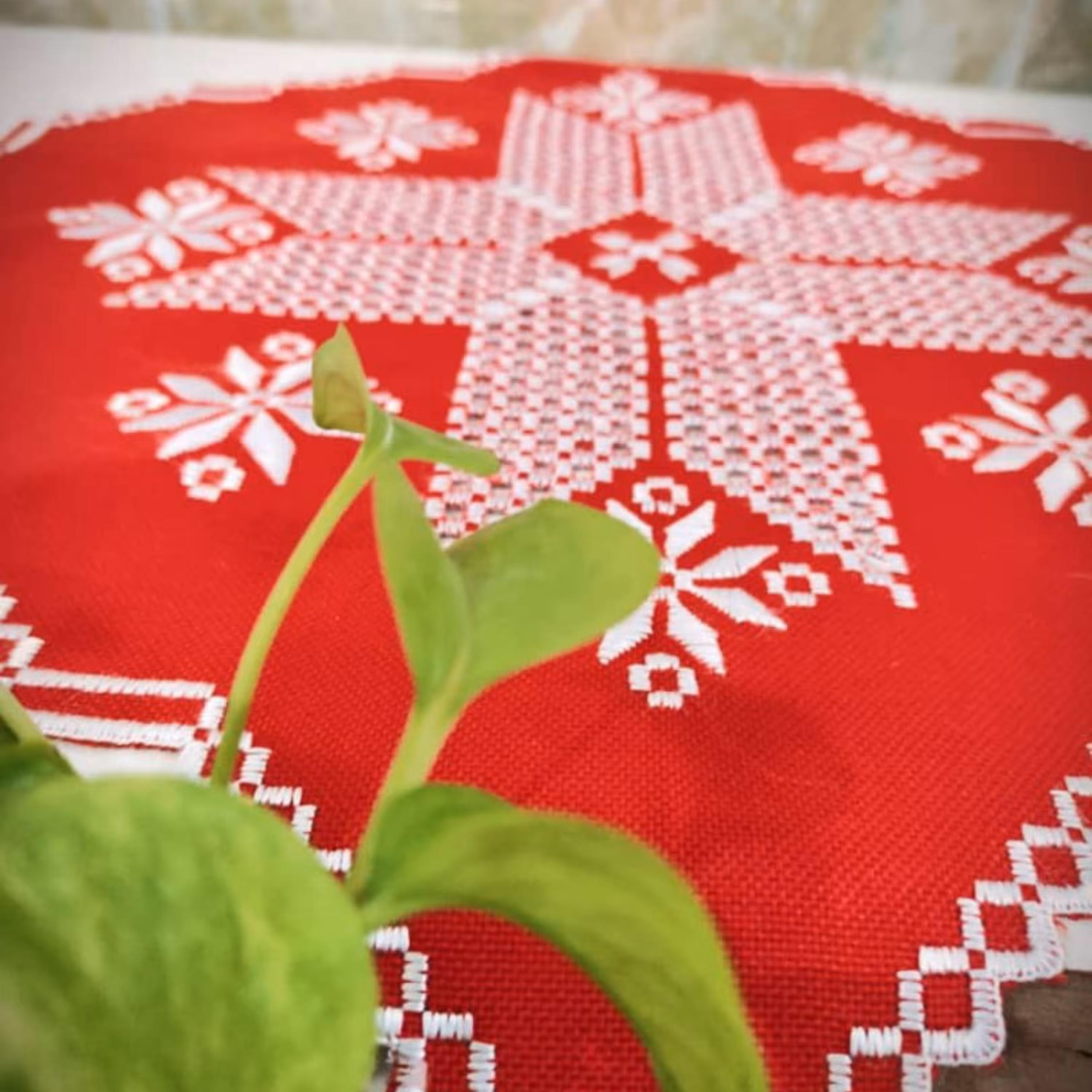 رانر و رومیزی خامه دوزی BS0103 غرفه ملک خورشید                                  