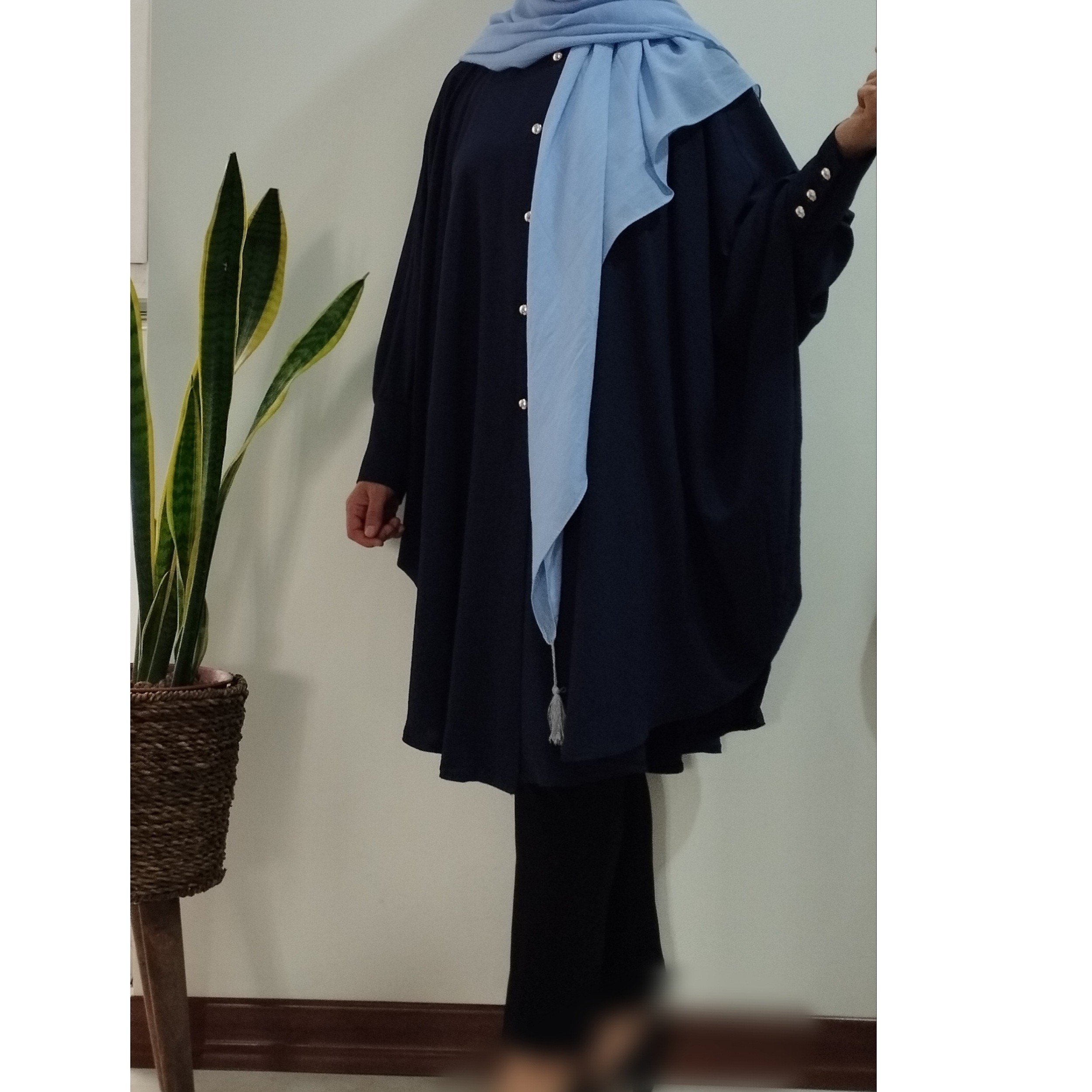 مانتو بارداری و شیردهی ابروبادی  مشکی  و سرمه ای 