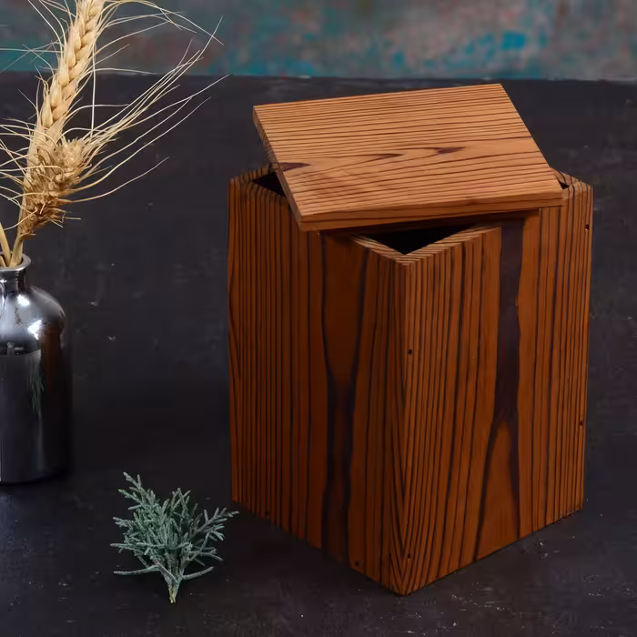 بانکه چوبی دربدار