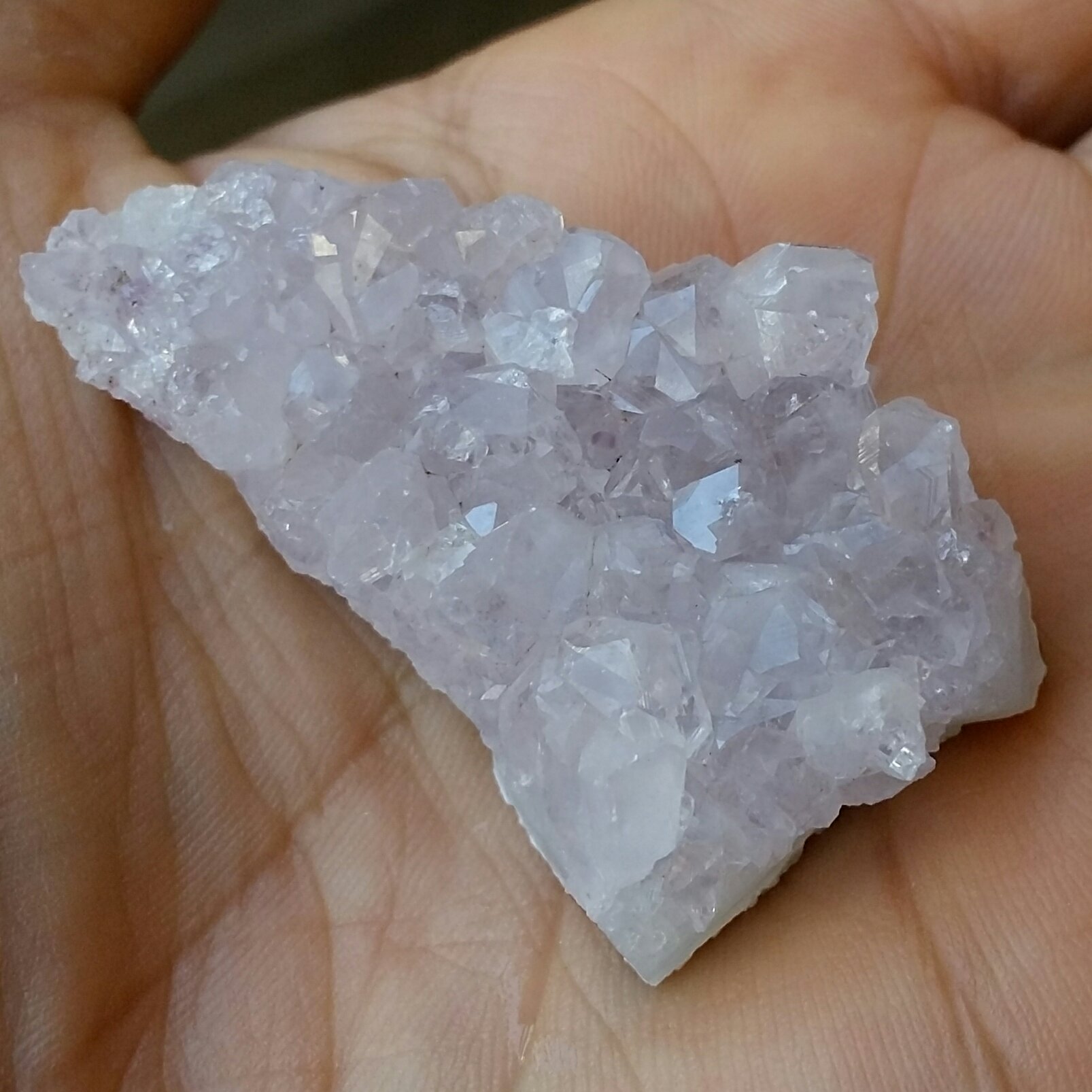 سنگ راف آمتیس تخته ای بلور درشت بسیااار زیبااا بینظیر دیددنی کاملا طبیعی شاهکار خلقت محشررر