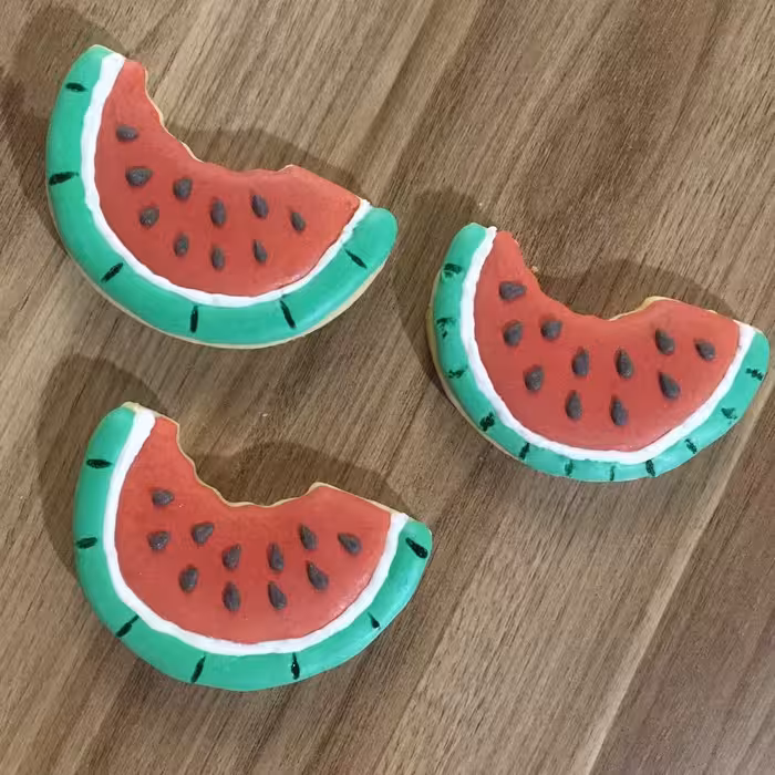 کوکی یلدایی خوراکی و دکوراتیو رویال آیسینگ باطعم وانیل،پرتقال،کاکائویی وجینجرباروکش آیسینگ و فوندانت دربسته بندی بهداشتی