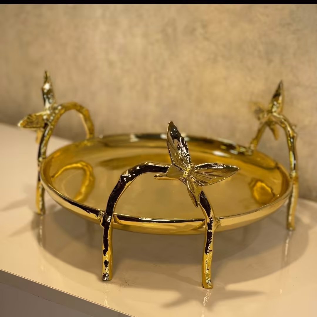 ایوان شیرینی خوری