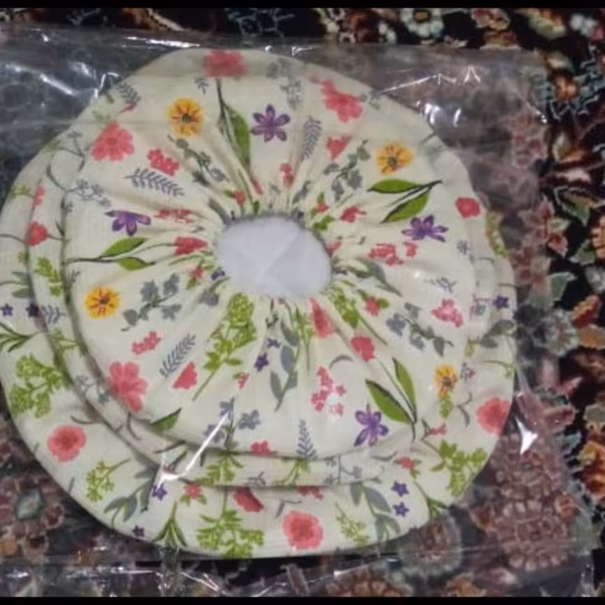 دم کن سه تیکه نخی گل دارسبز زمینه شیری بالایه الیاف دوزی شده داخلی