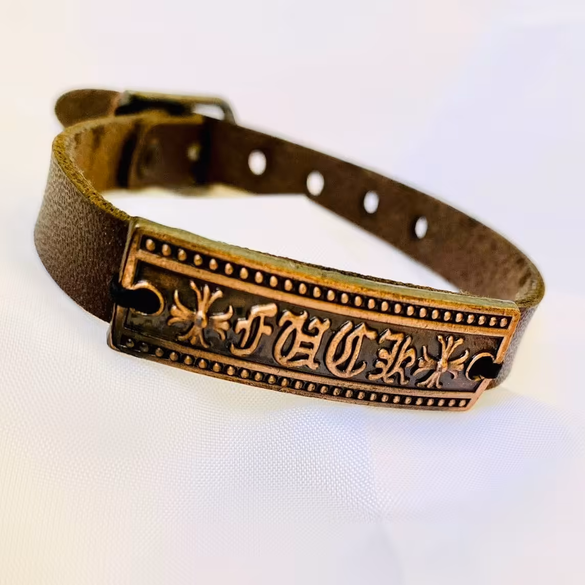 دستبند چرم با پلاک دوستت دارم به زبان چینی کد 18