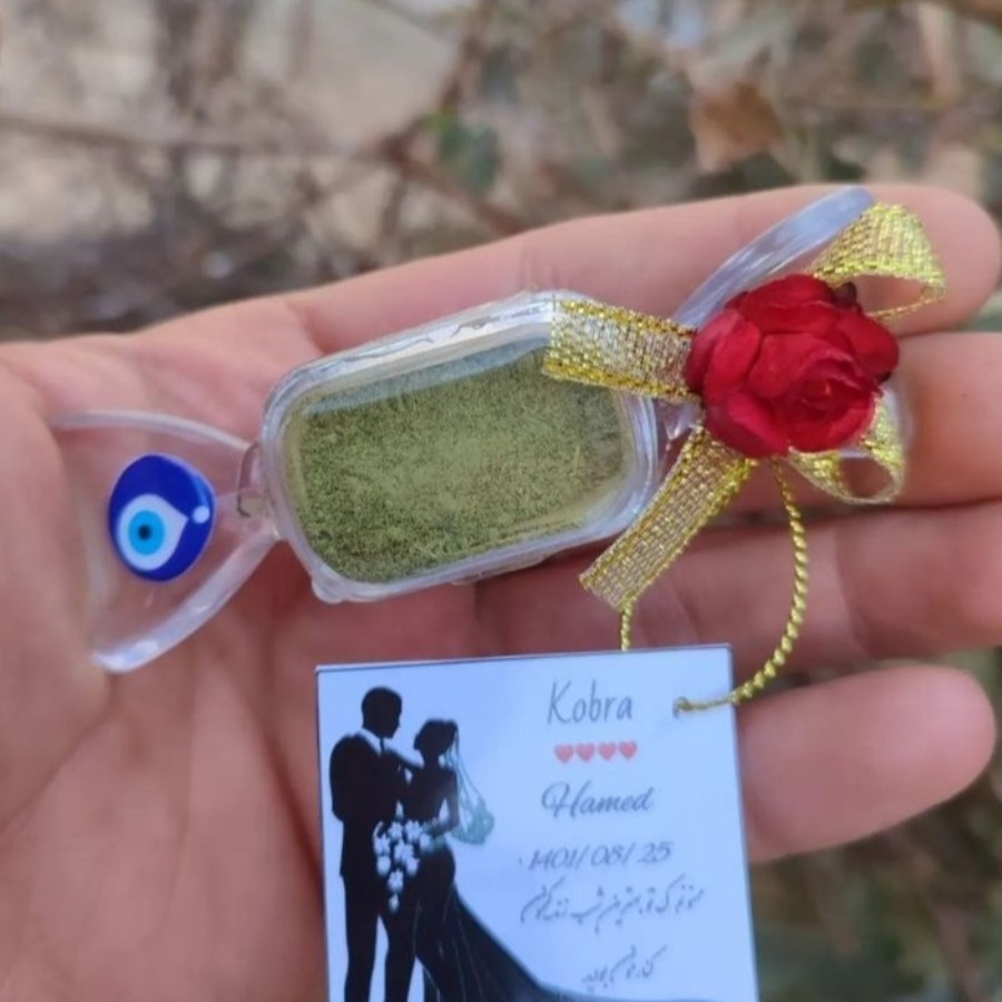 گیفت حنا شکلاتی