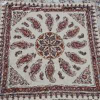 سفره قلمکاری سایز 120 مربع