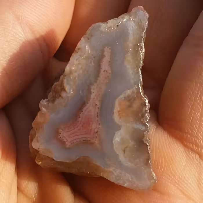 اسلایس سنگ راف عقیق سلیمانی 3بعدی رنگی تو سرخ محشر 100 در 100 طبیعی شاهکار خلقت
تابلو نقاشی طبیعی خااااص
