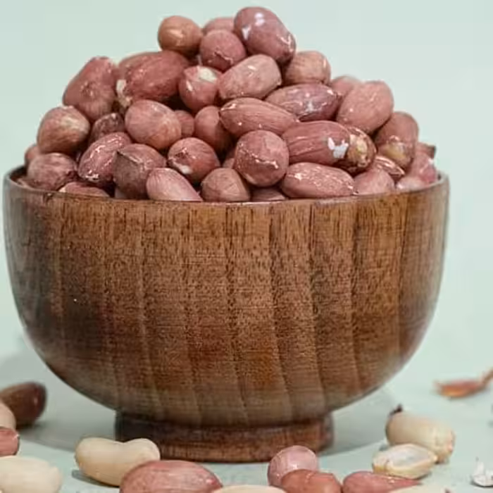 بادام زمینی شور 