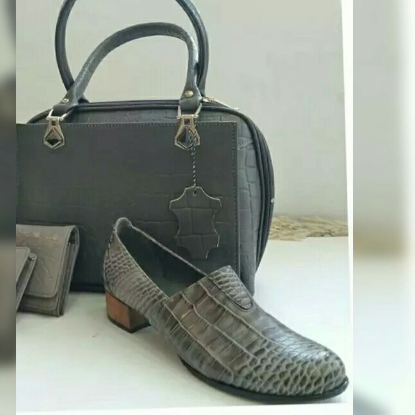 کیف چرم دختر انه وزنانه دستی ودوشی 3